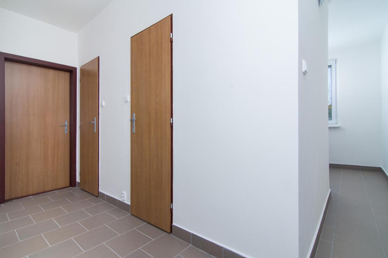 Apartman Slezska Frýdek-Místek エクステリア 写真